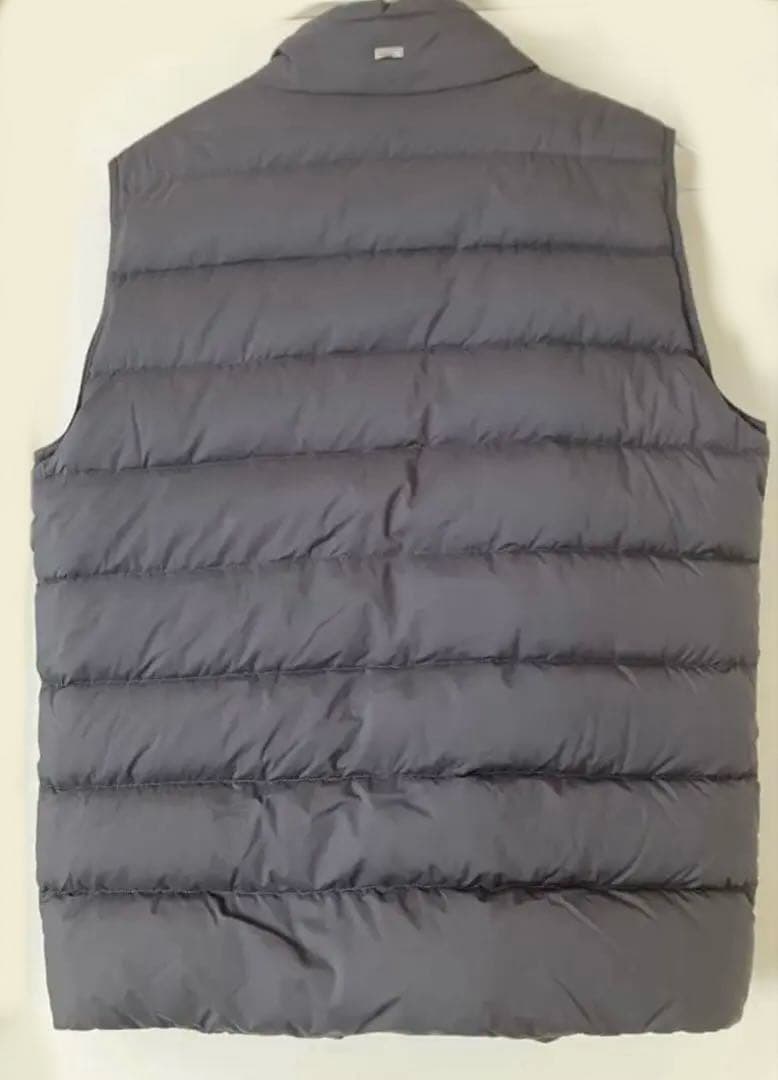 【美品】ヘルノ Herno　ダウンベスト 50サイズ グレー