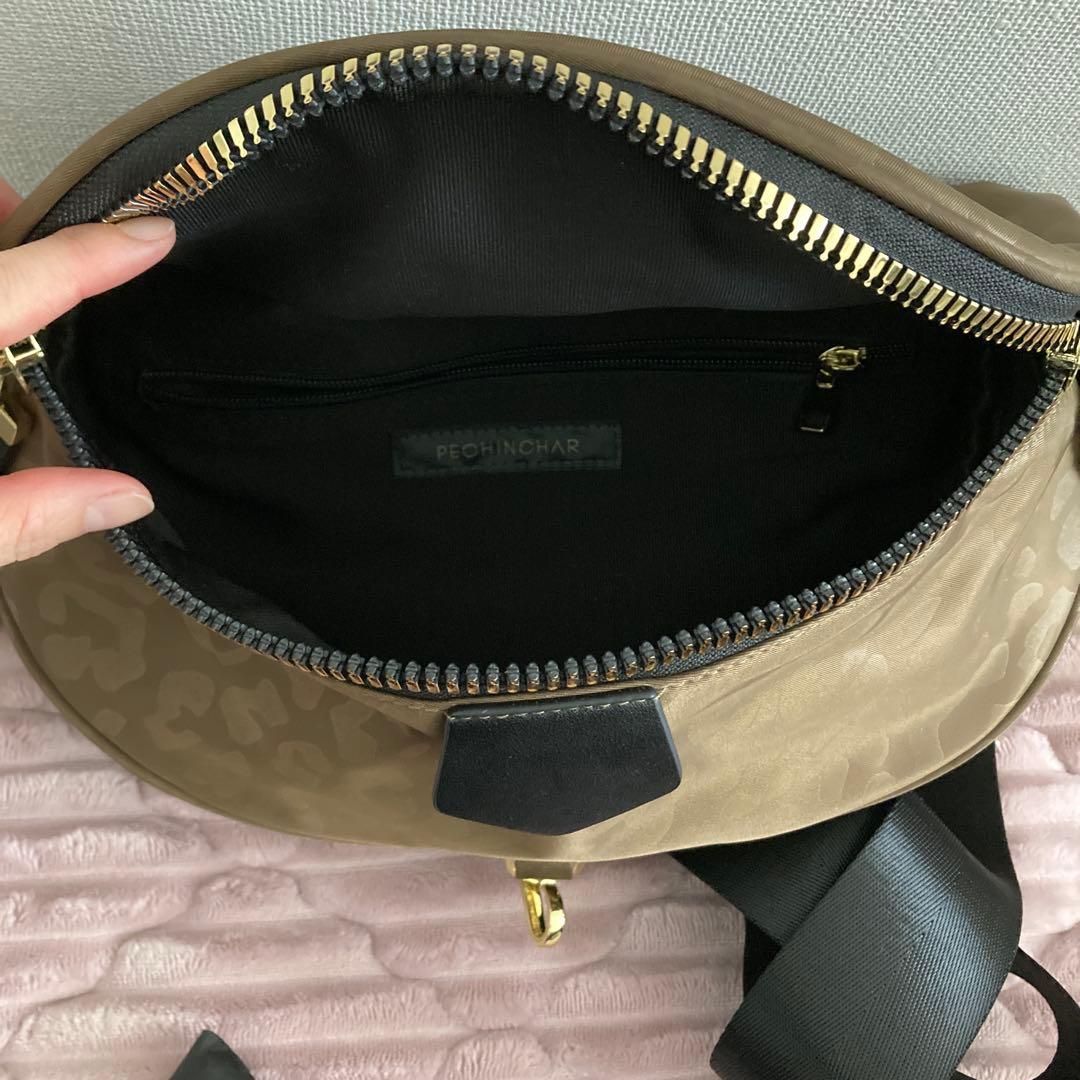 【新品】PECHINCHAR レオパード柄 ボディバッグ
