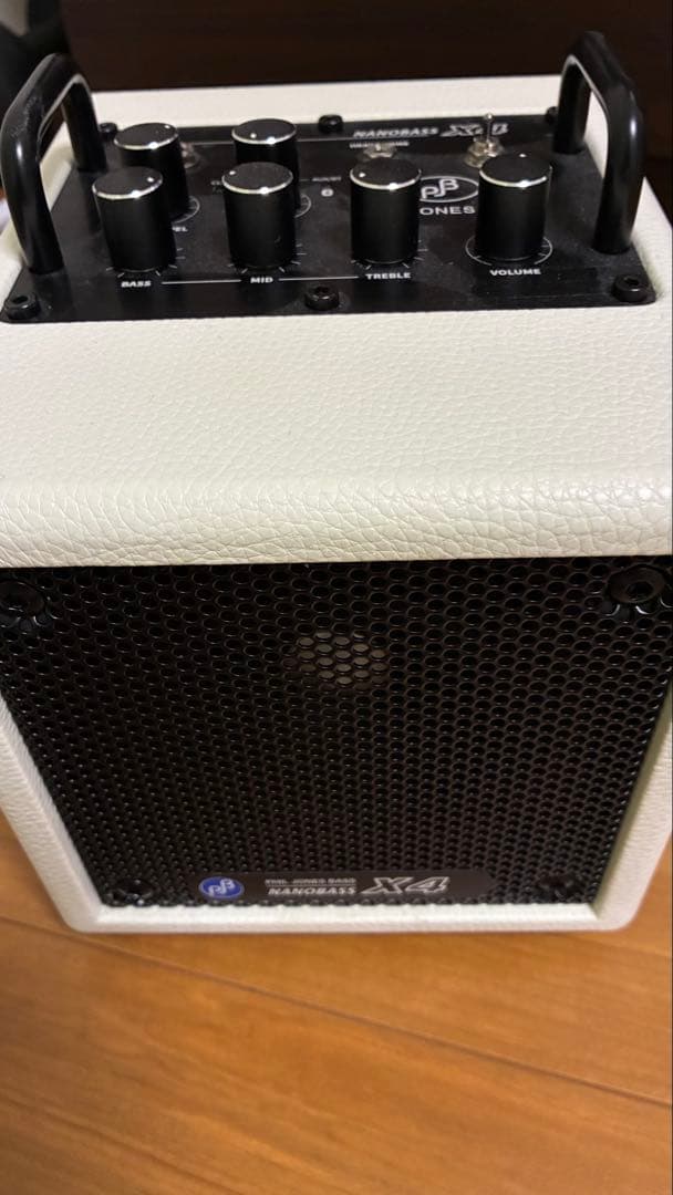 ベース PJB(Phil Jones Bass) NANOBASS X4
