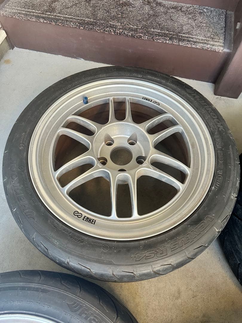ENKEI RPF1 17インチ