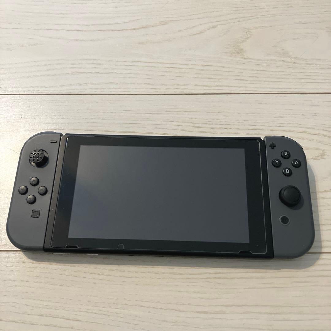 Nintendo Switch グレー 本体　付属品未使用