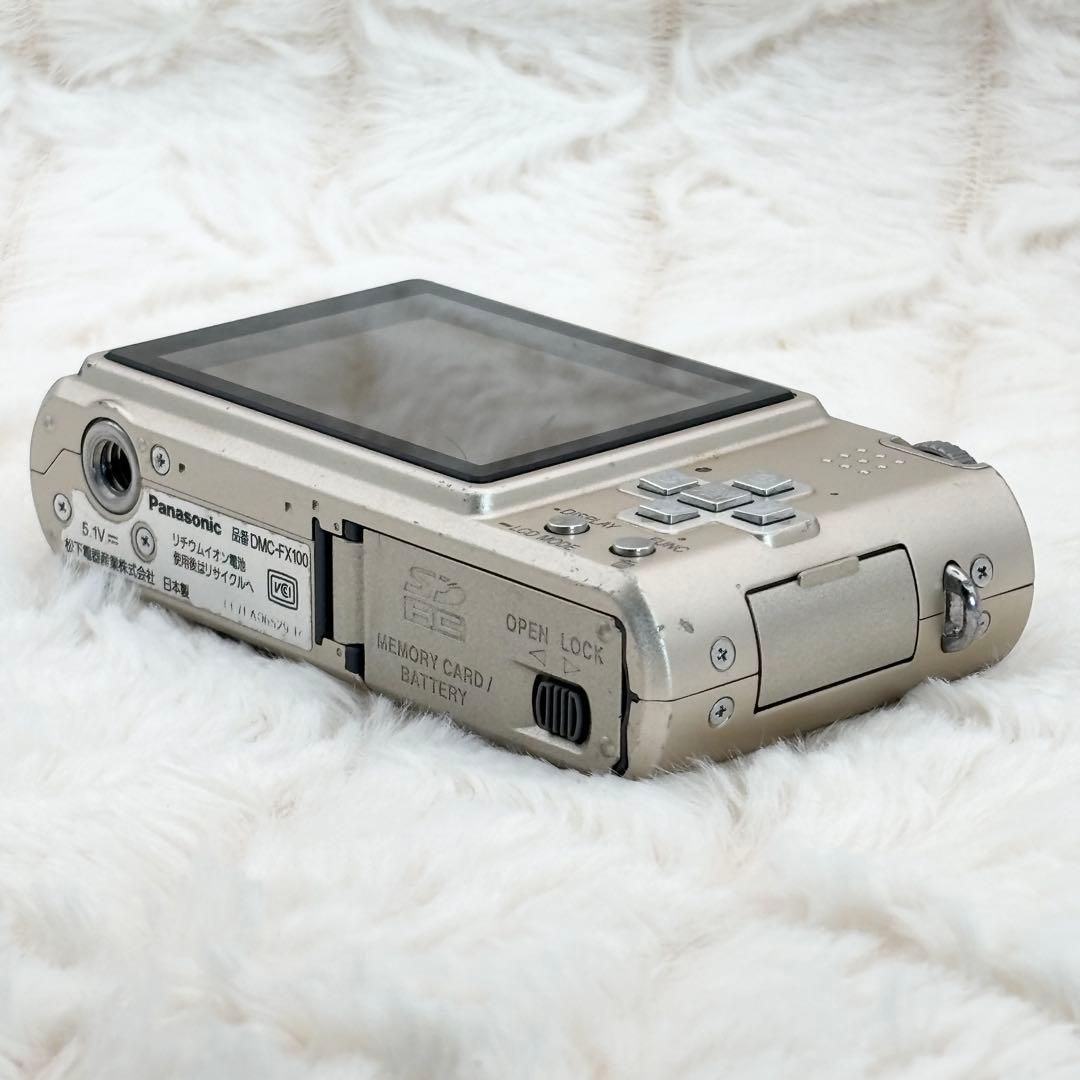Panasonic LUMIX DMC-FX100 ゴールド