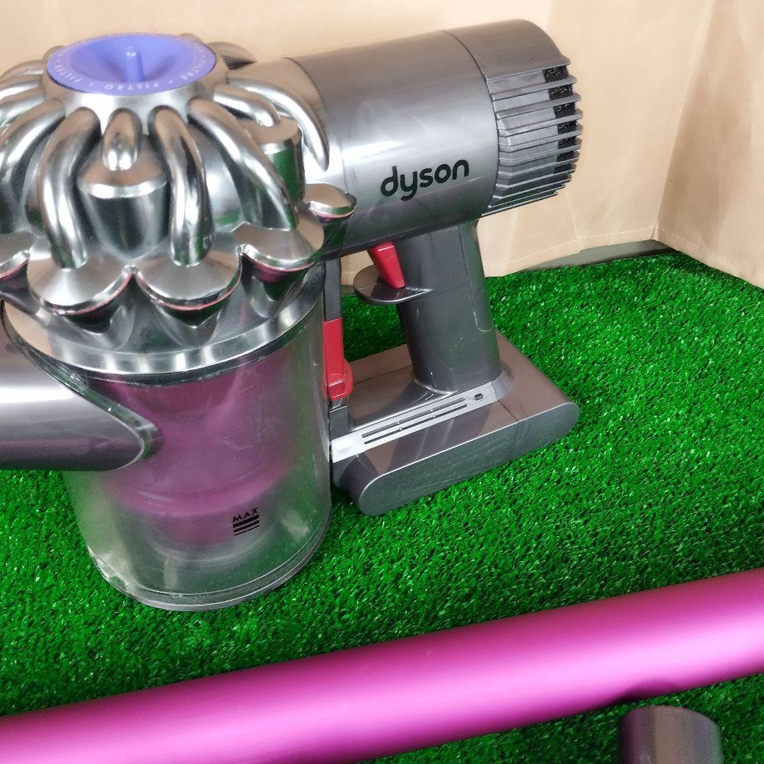 ③Dyson ダイソン コードレスクリーナーDC62