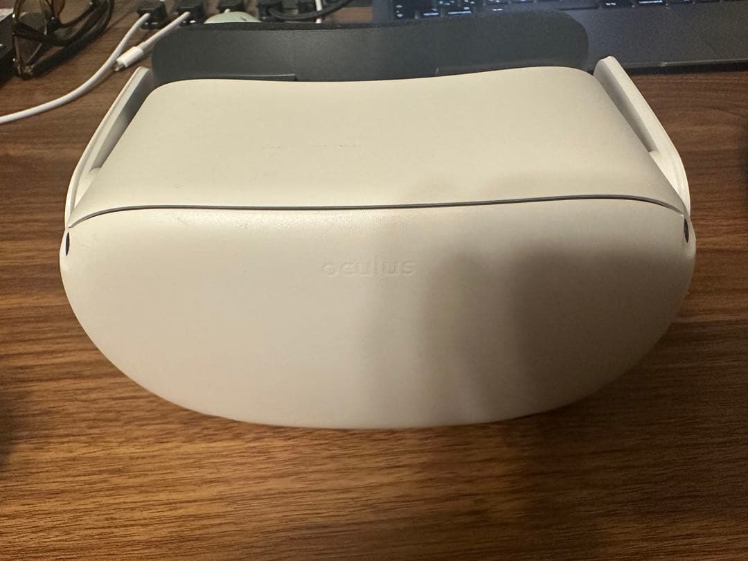  QUEST 2 64GB＋ヘッドストラップ　オキュラス2