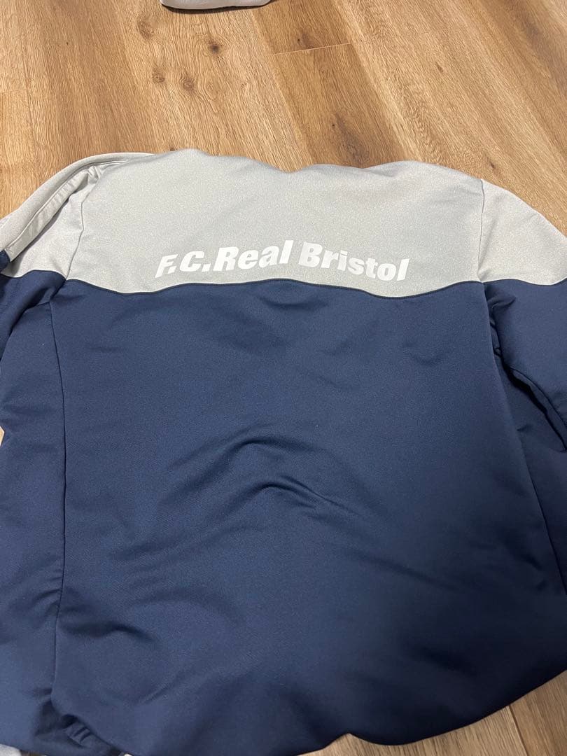 FC Real Bristol 8点セット