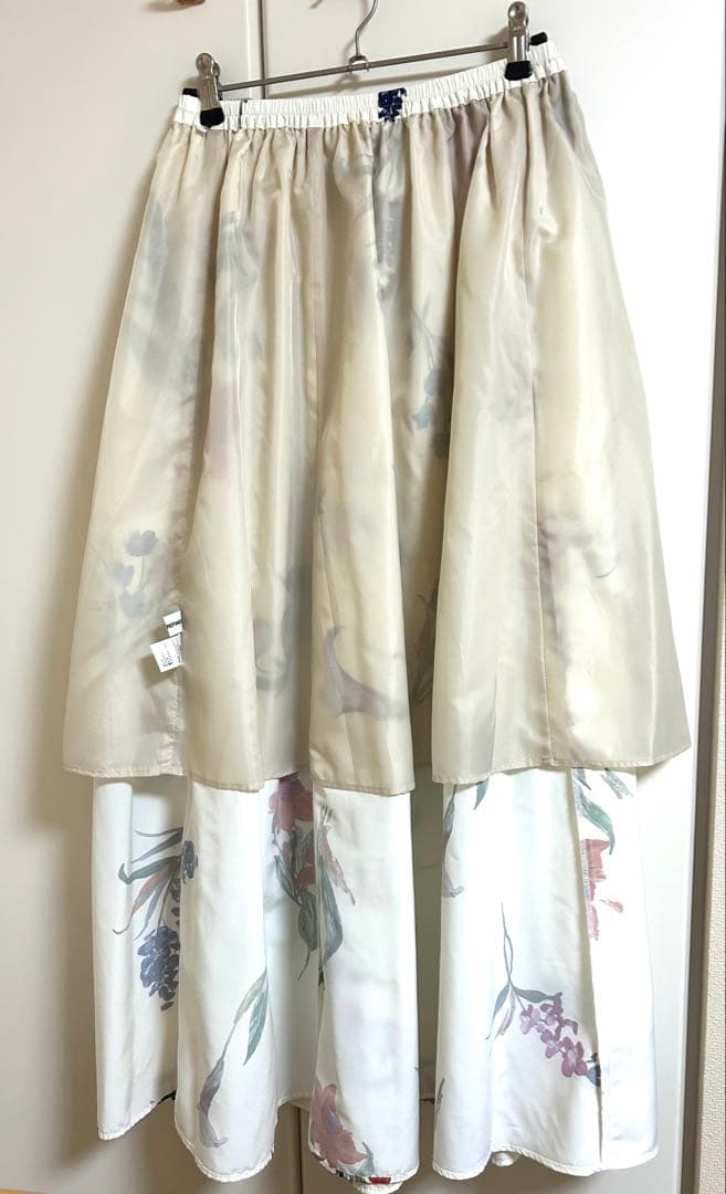 美品 EMMEL REFINESEフラワープリント ボリューム マキシスカート