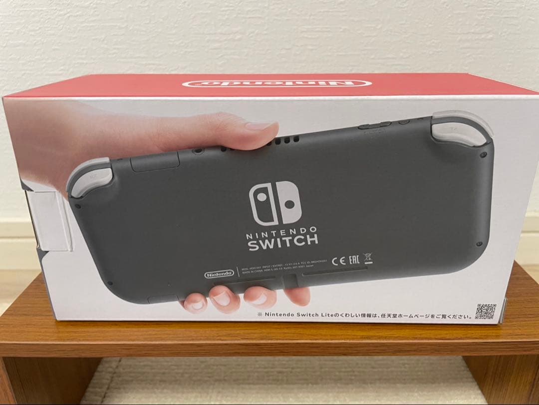 新品 未開封 NintendoSwitchLite スイッチライト本体 グレー