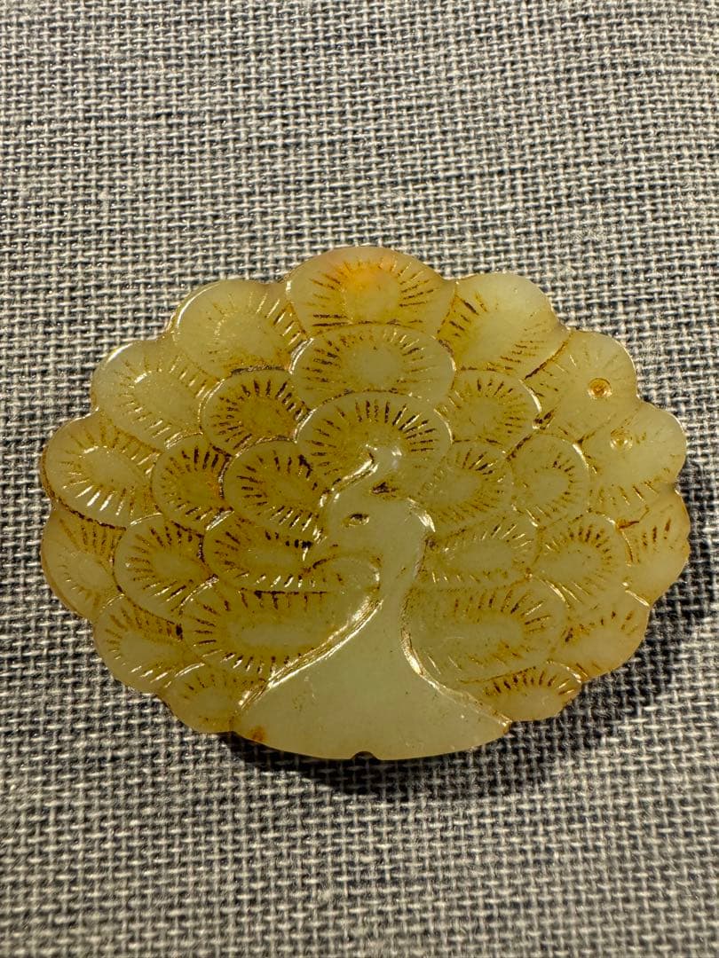 鳳凰　本玉　天然石 和田玉 中国古美術 骨董 雕刻玉彫 根付 白砡白玉手彫