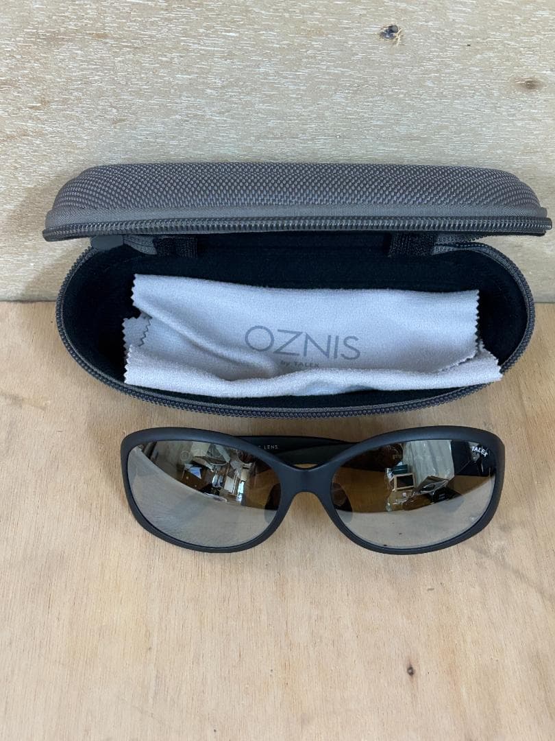r*5様 OZNIS FLAT 02 Polarized 偏光 サングラス