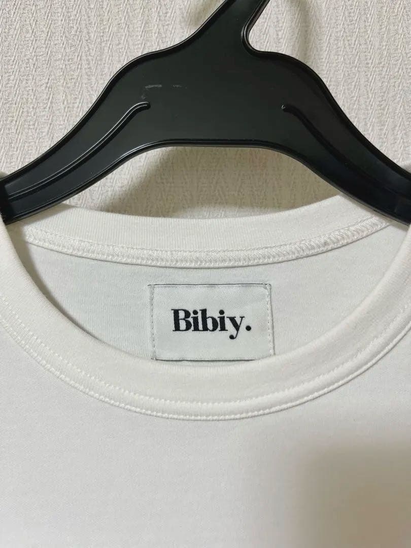 最終値下げ　bibiy. CAMELLIA TOP トップス　Tシャツ