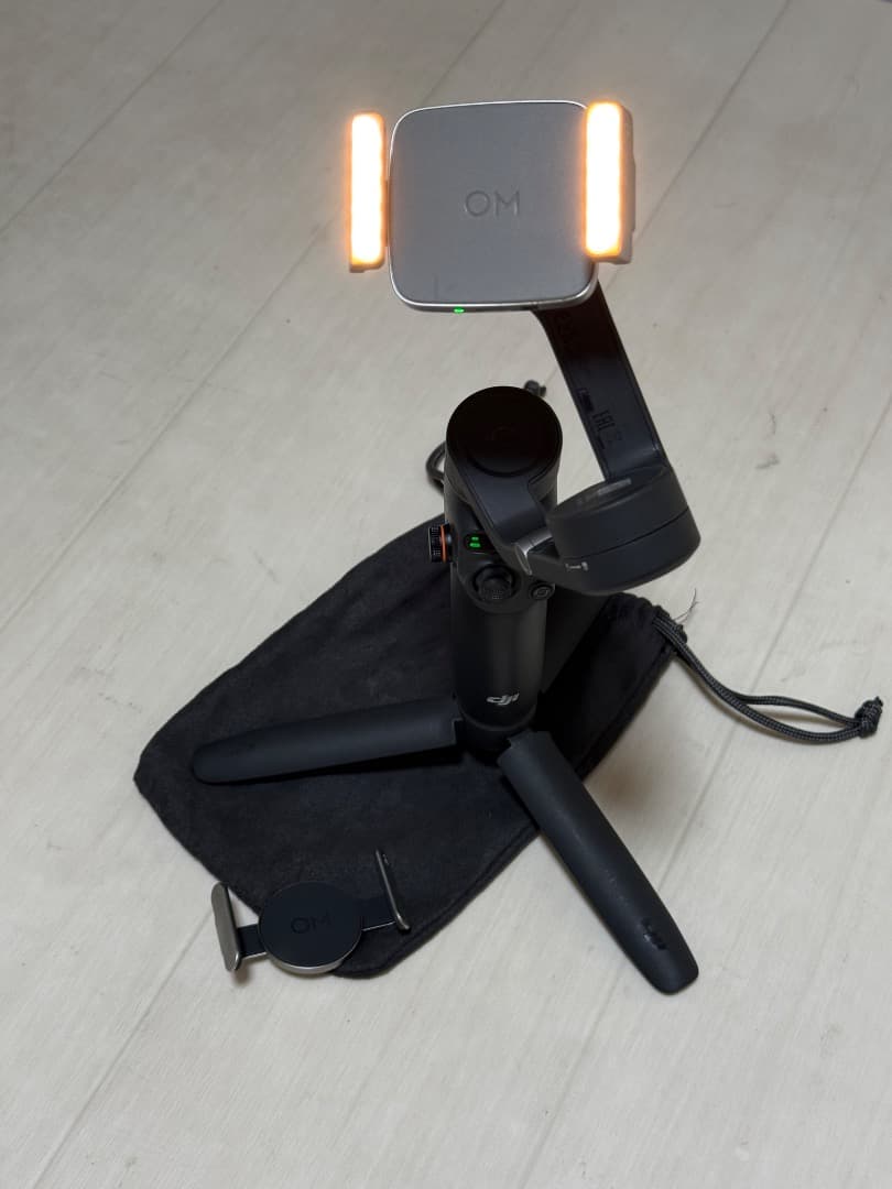Osmo Mobile ６スタビライザー LEDライト付き