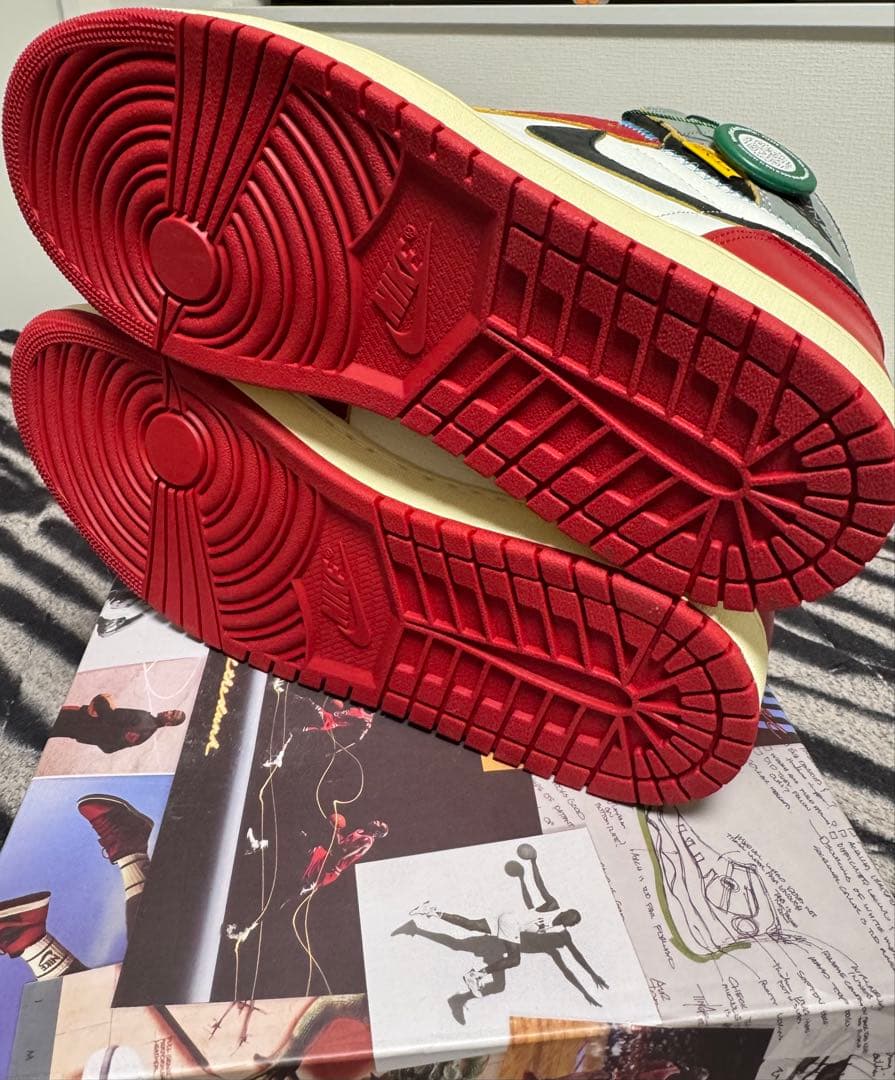 靴 Jordan 1 Retro High OG \"Chicago/Shadow\"