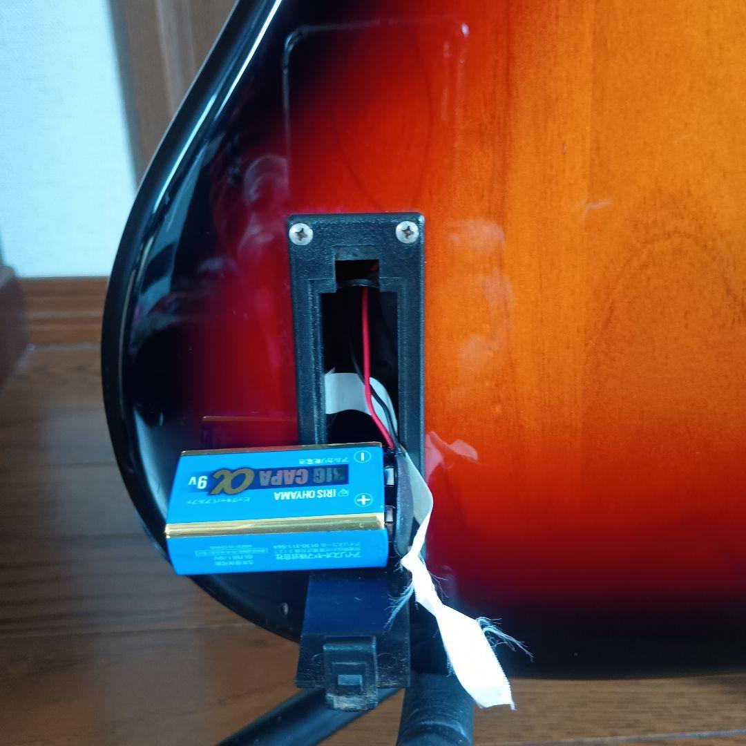 ベース Squier by Fender Active JazzBass
