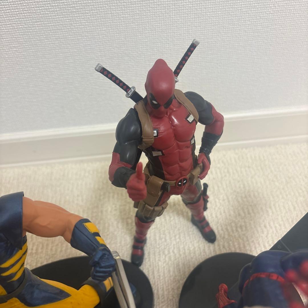 デットプール ウルヴァリン スパイダーマン アイアンマン フィギュアセット
