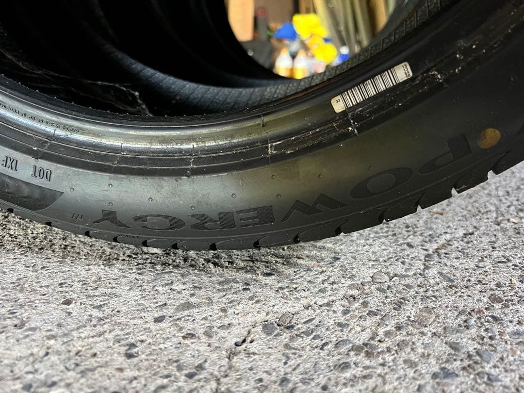 ま*さ様 PIRELII powerG 235/40R18
