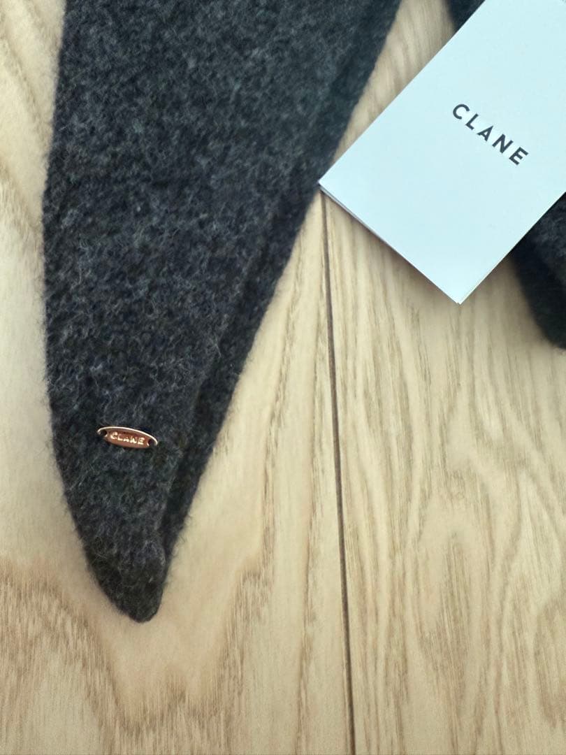 CLANE YAK KNIT TRIANGULAR STOLE ストール
