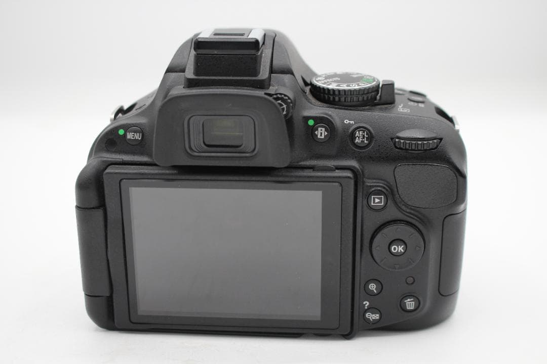 ジャンク品◆Nikon ニコン D5200 ボディ◆6373