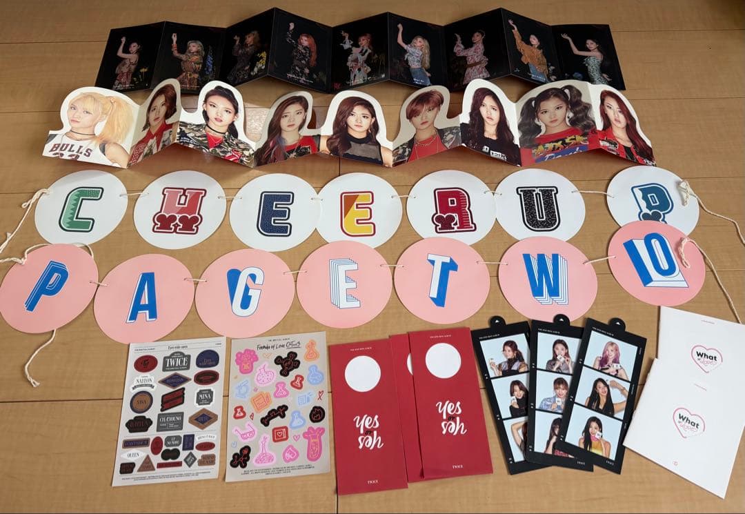 TWICE 韓国 アルバム CD 特典 おまけつき 全てつきます！