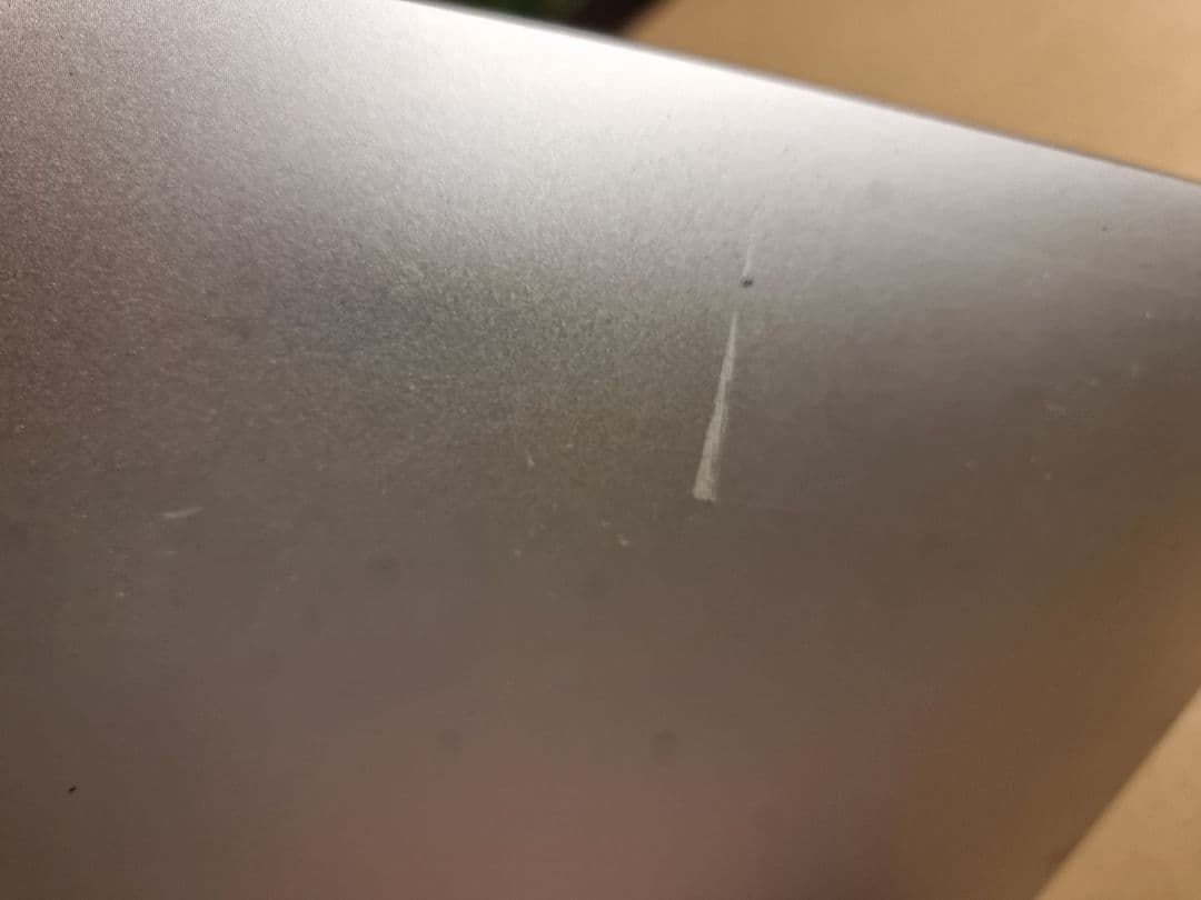 iMac 21.5 4K Core i5 / 8GB / 1TB 2019　本体