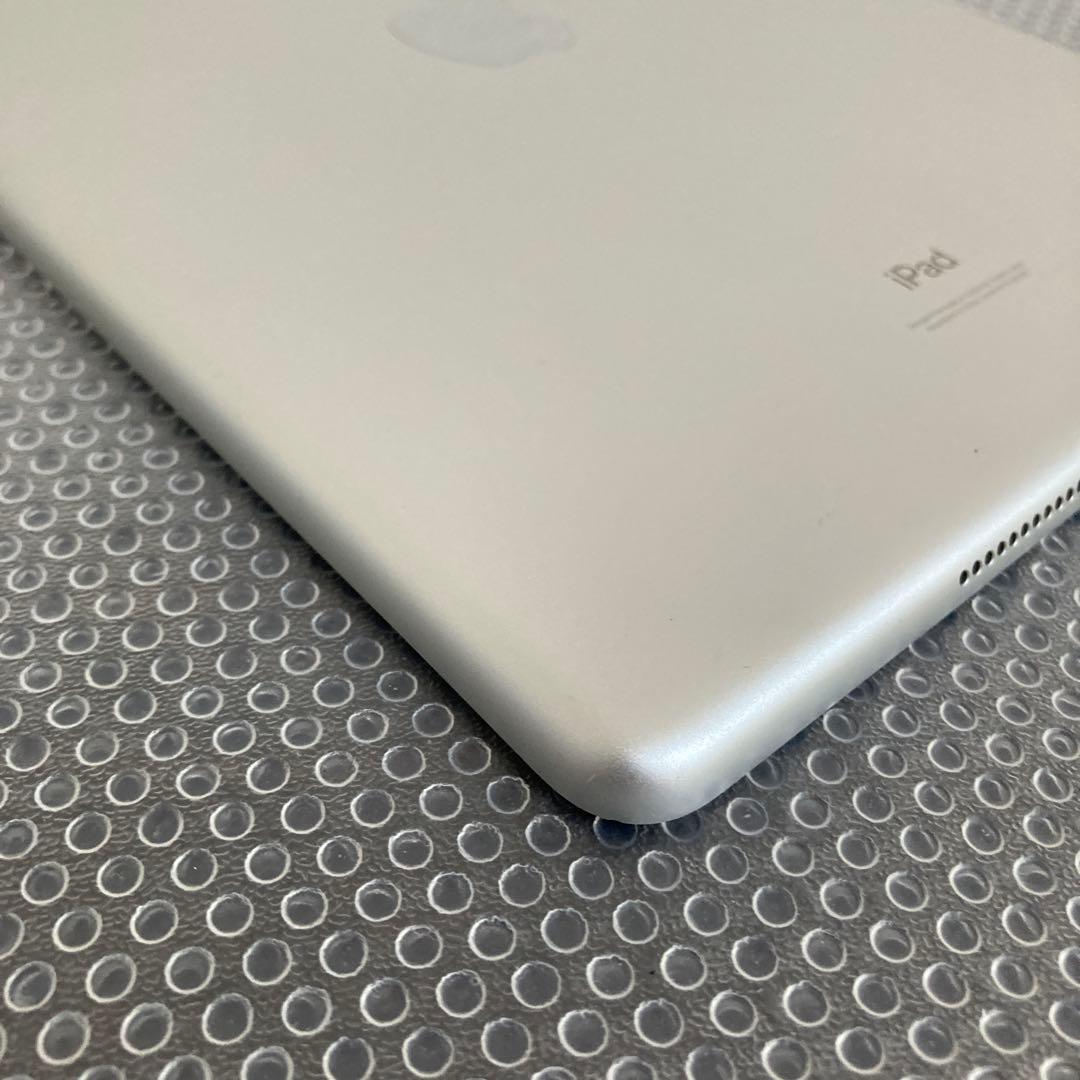864【早い者勝ち】iPad9 第9世代 64GB WIFIモデル☆