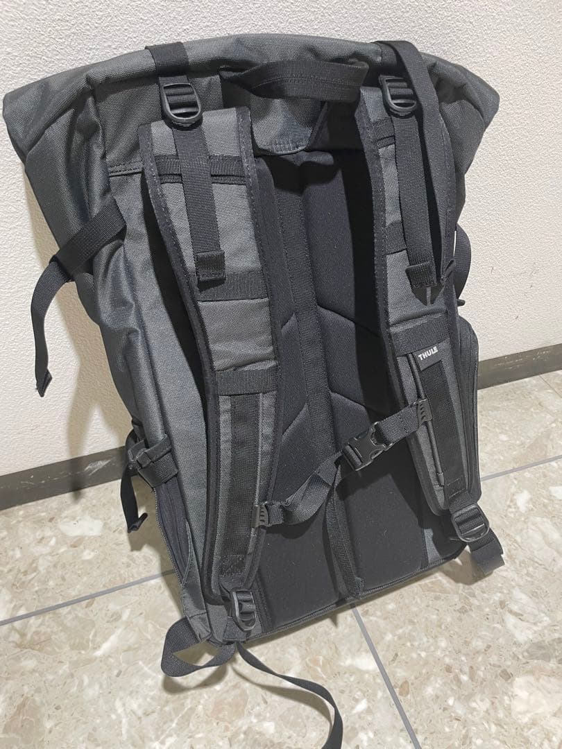 【スーリー】 Thule カメラバッグ　スーリーリュック