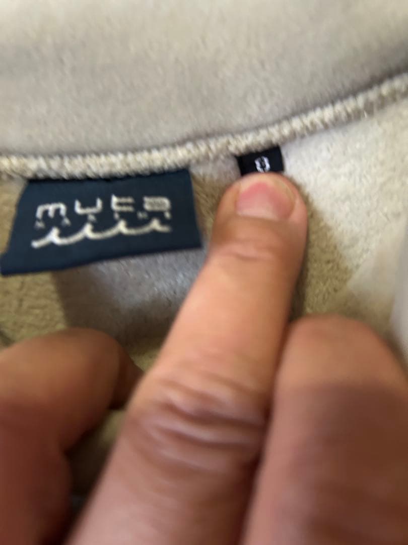 muta ボンバーヒート モックネックシャツ　ベージュ　サイズ8