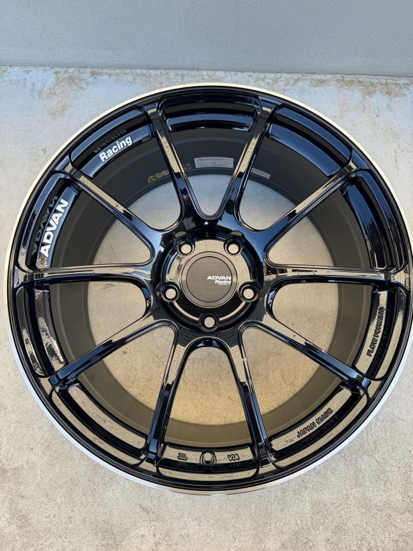YOKOHAMA アドバンスレーシング　RZⅡ ホイール