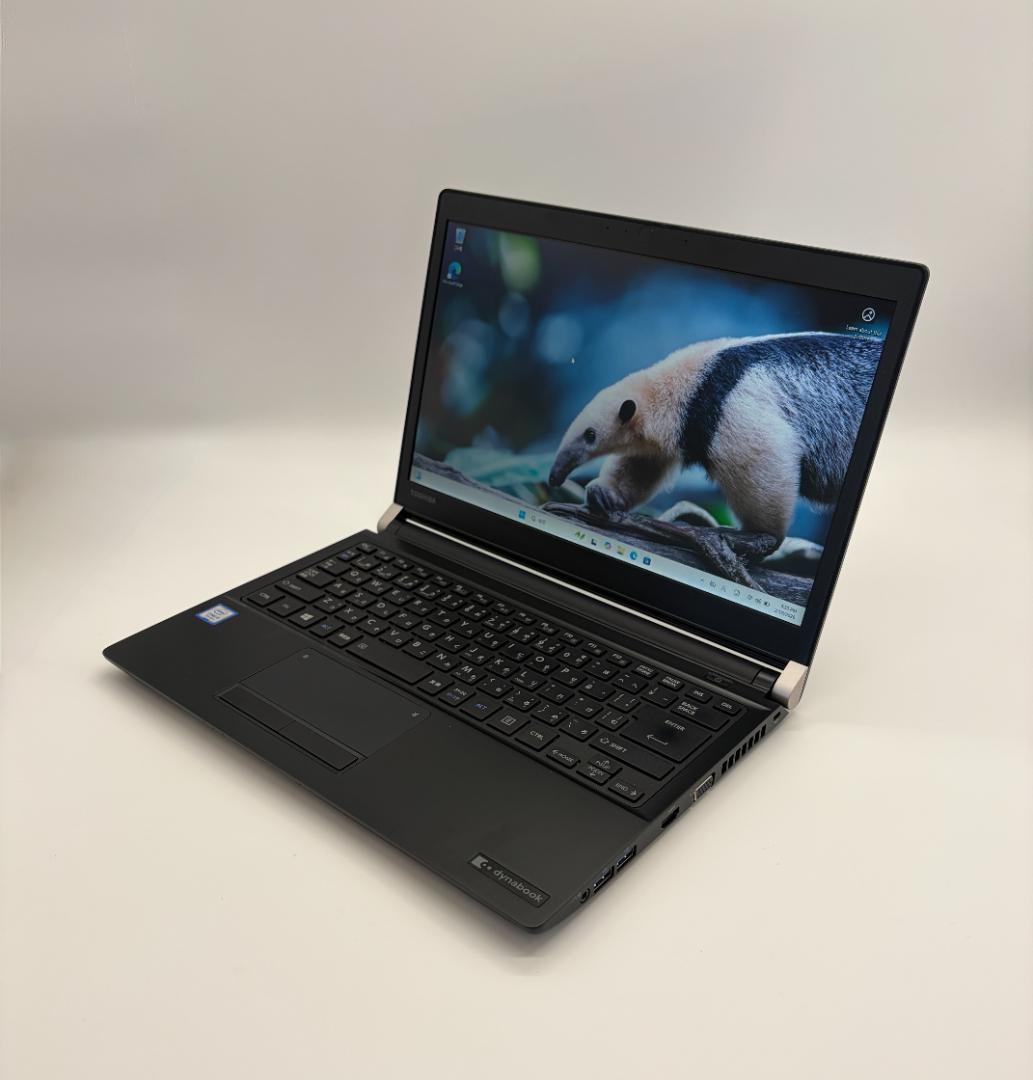 東芝、Dynabook R73/H、8GB、128GB SSD