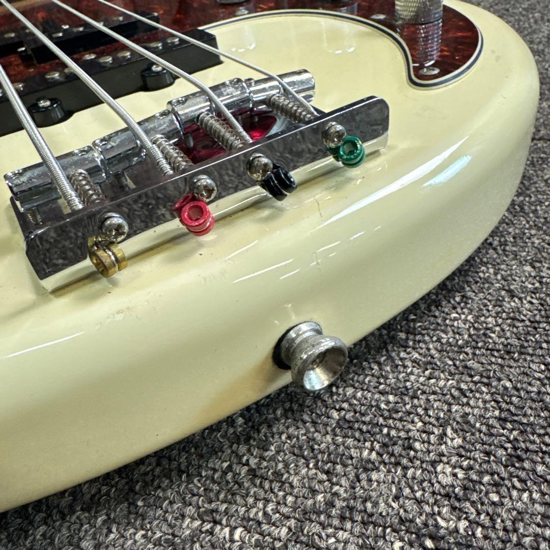 Peavey ピーヴィー Milestone マイルストーン 4弦エレキベース