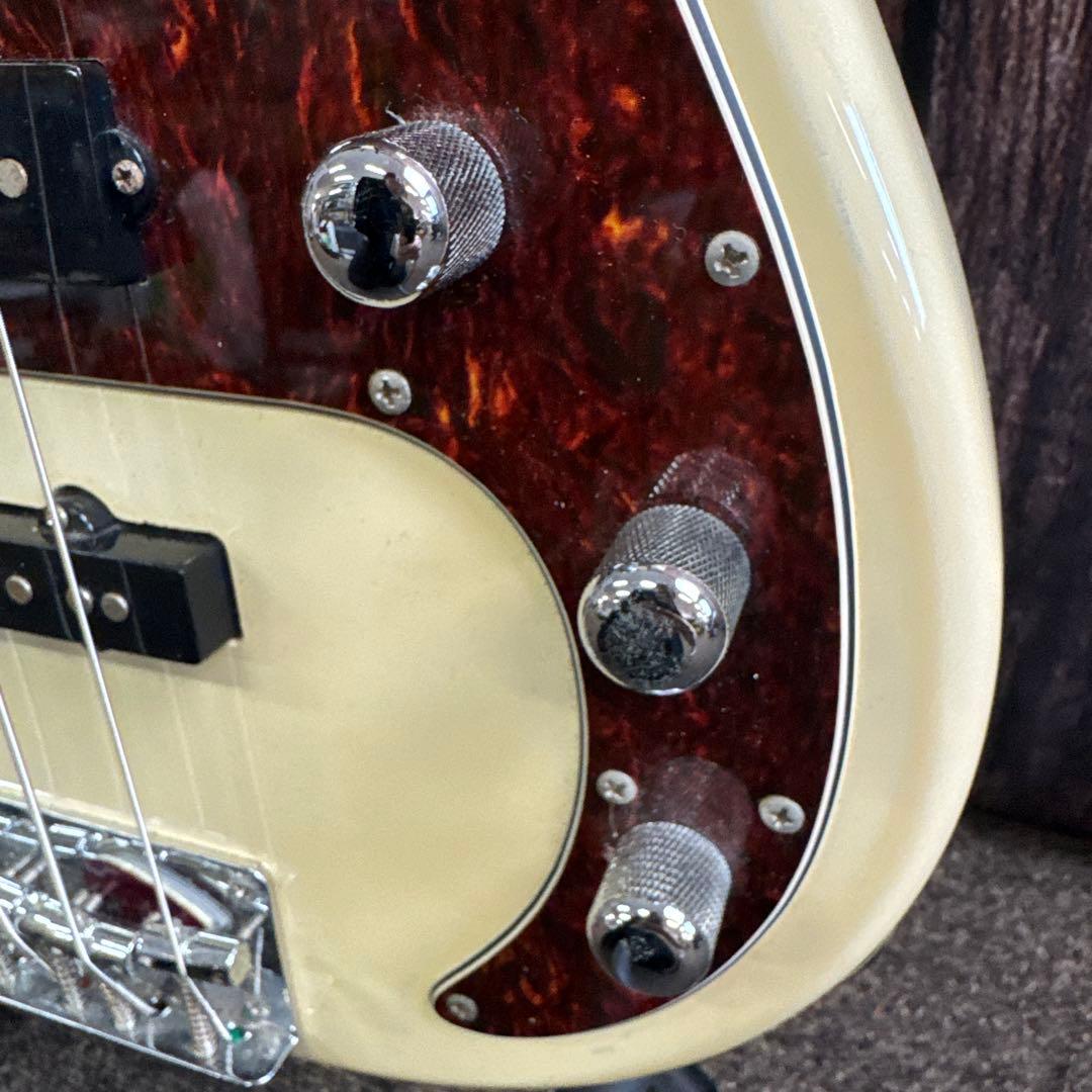 Peavey ピーヴィー Milestone マイルストーン 4弦エレキベース