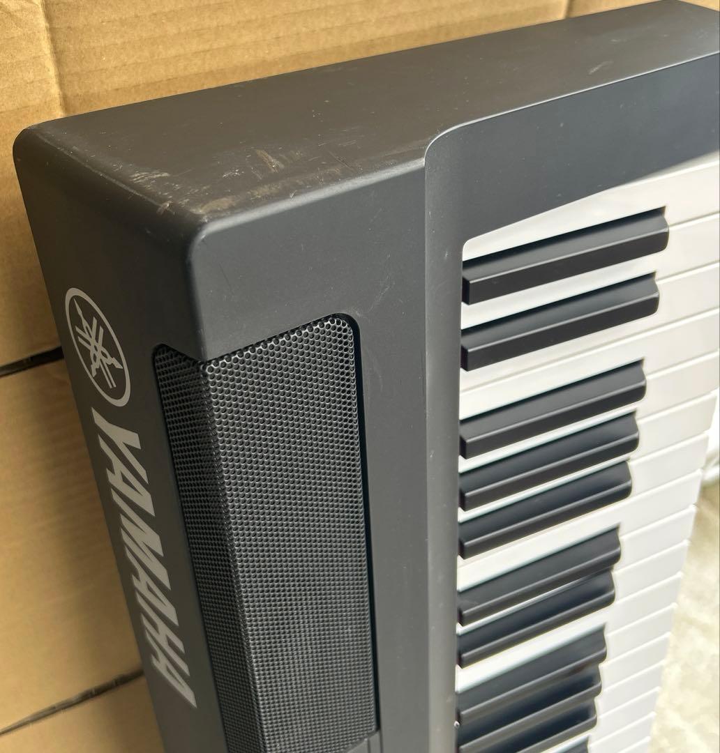 Yamaha P-121 電子ピアノ