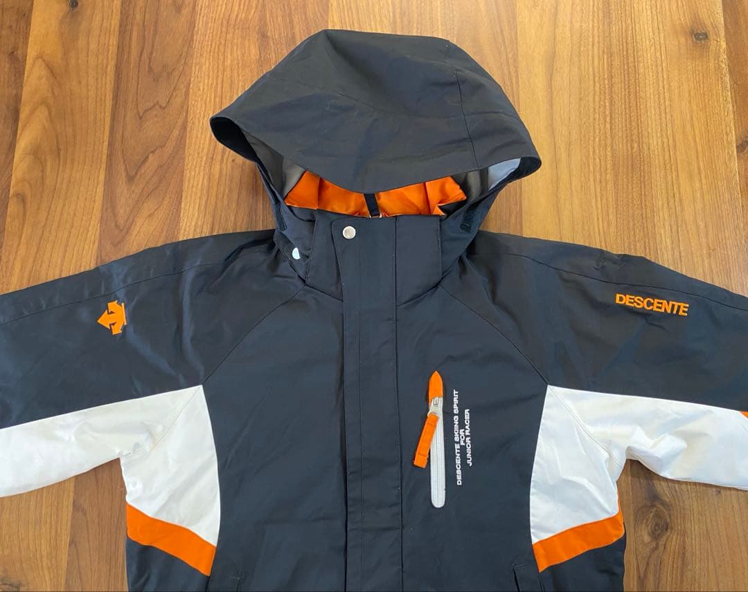 【美品】DESCENTE デサント 子供用 キッズ スキーウェア 130