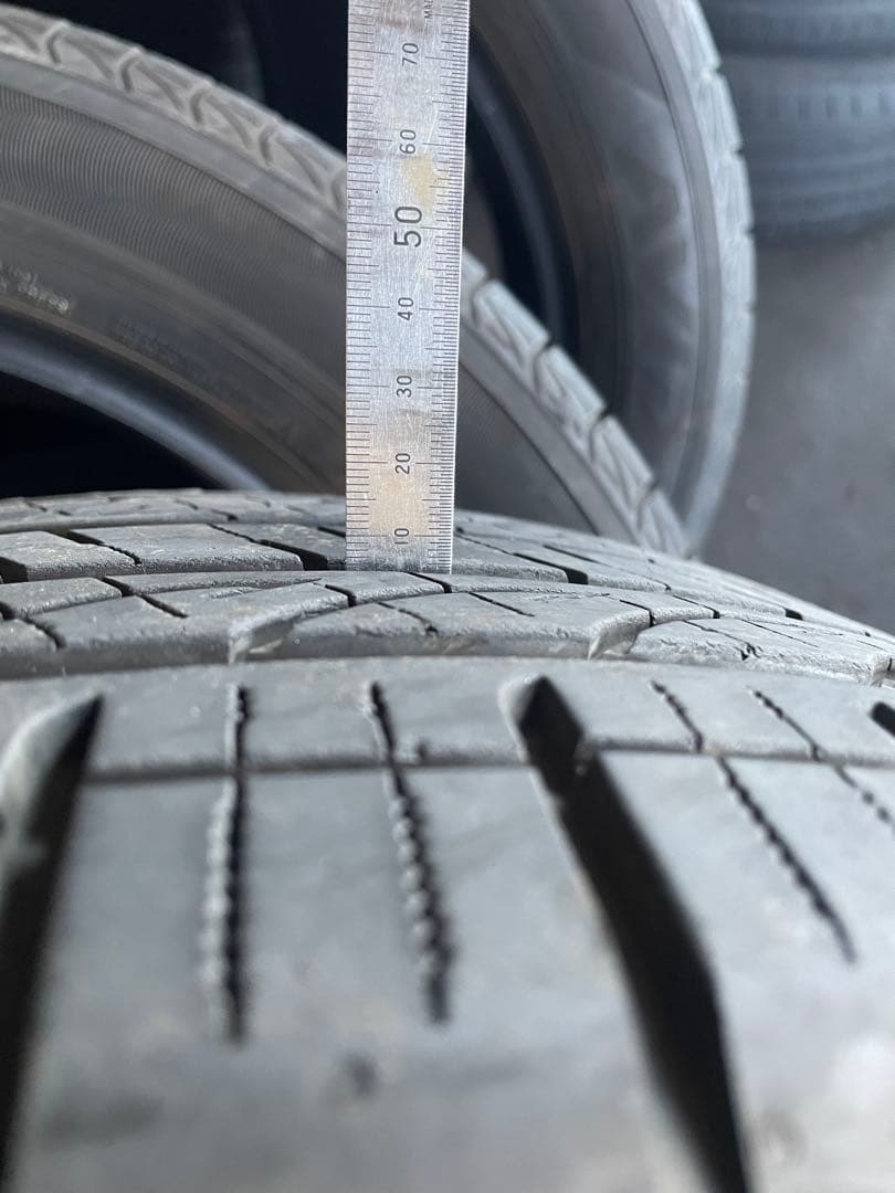 タイヤ・ホイール YOKOHAMA AVID GT 235/55R19