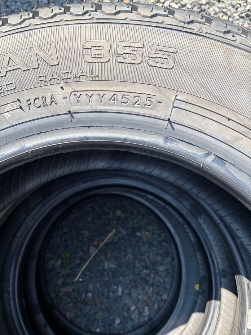 送料込み　新車外し　ほぼ新品　145/80R12