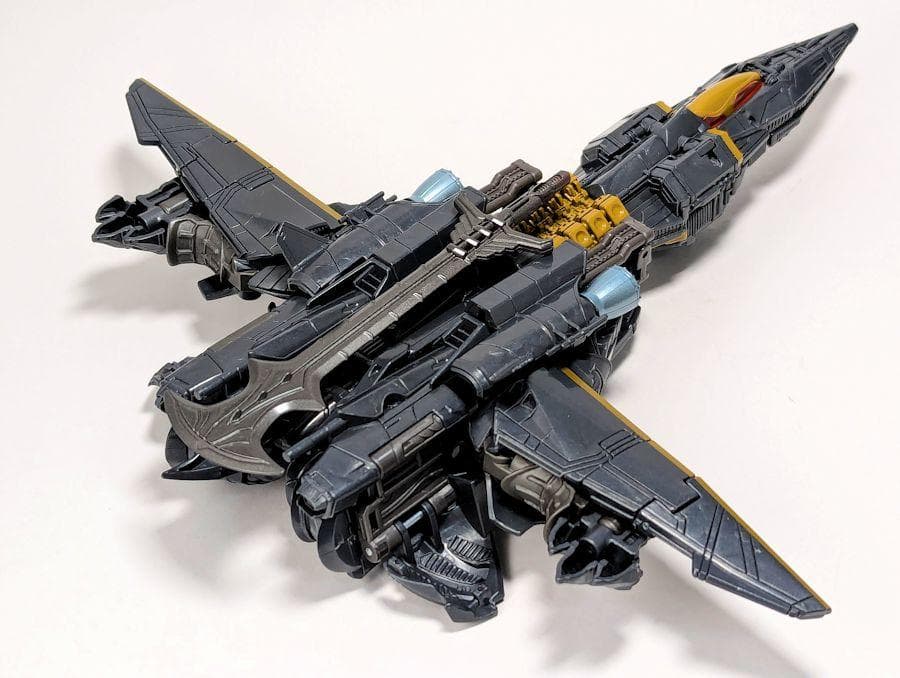 トランスフォーマー 最後の騎士王 メガトロン トイザらス限定