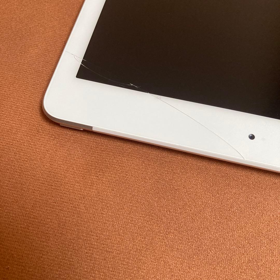 821【早い者勝ち】電池最良好☆iPad6 第6世代 32GB SIMフリー☆