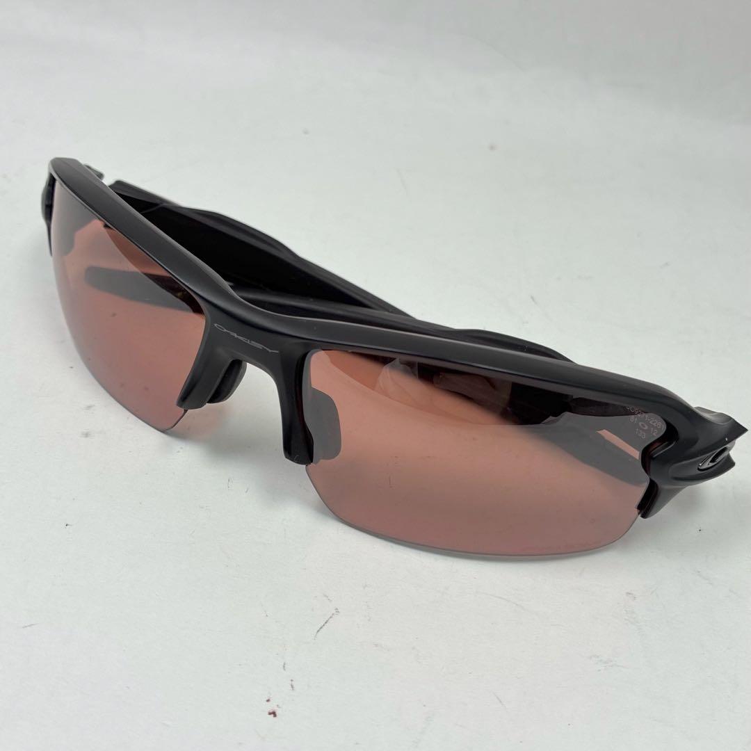 【美品】オークリー　サングラス　FLAK2.0 OO9271-2261 人気