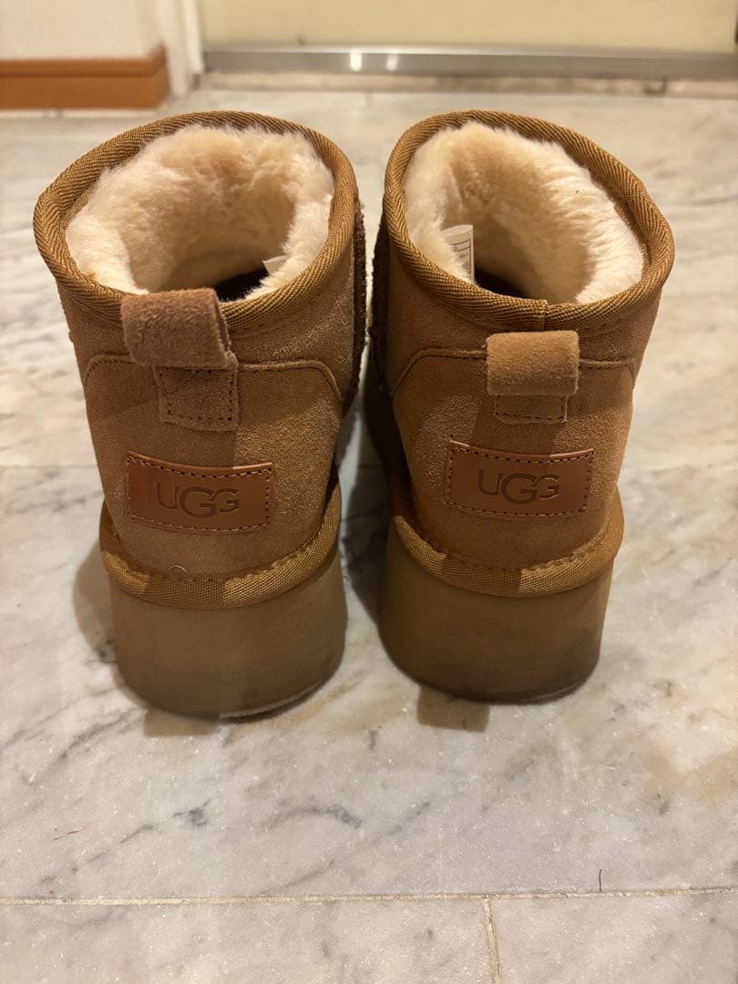 UGG ムートンブーツ 23.5cm