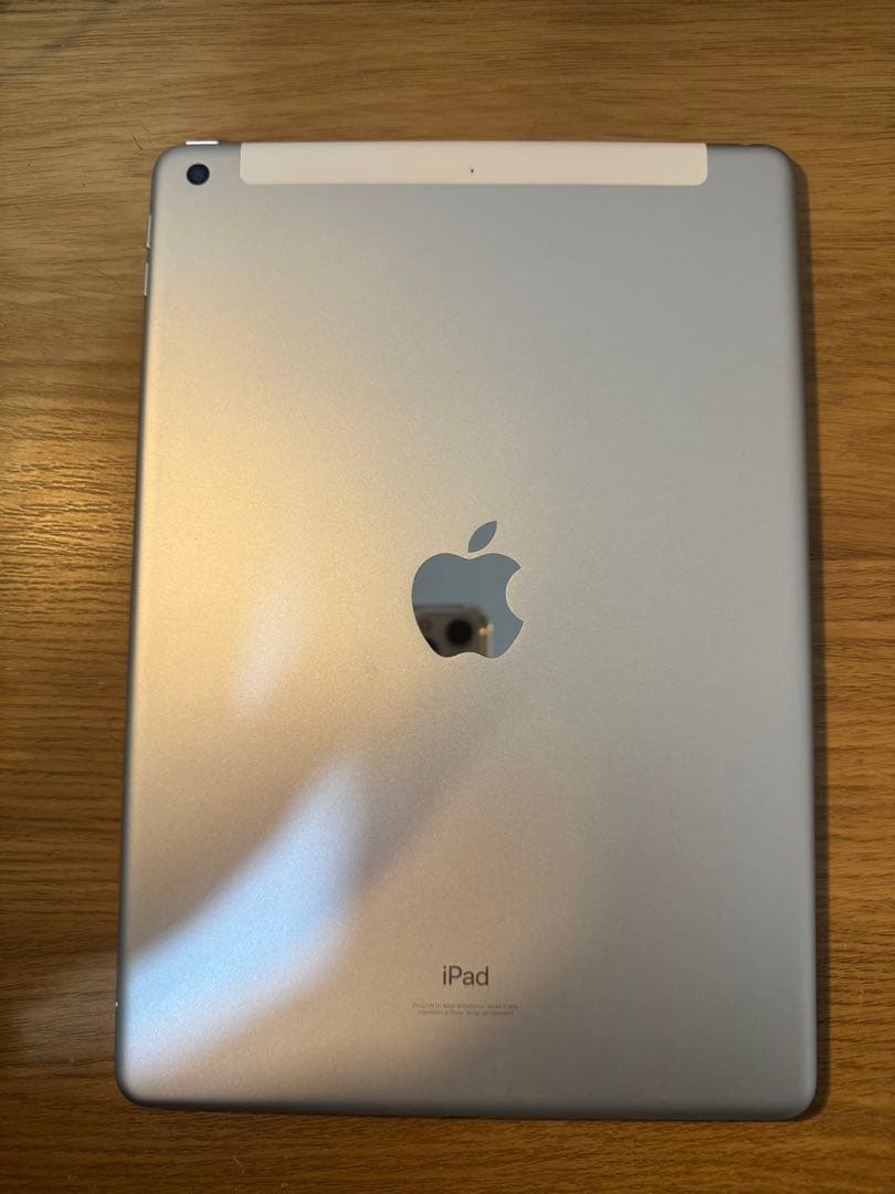 【美品】iPad 第9世代 Wi-Fi+Cellular 64GB シルバー