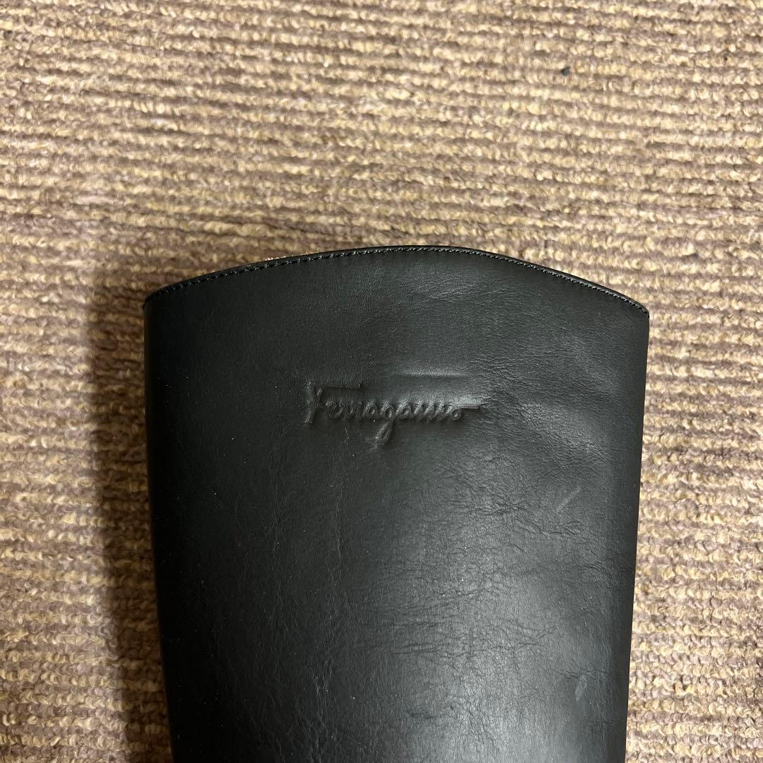 Salvatore Ferragamo ブーツ　ブラック