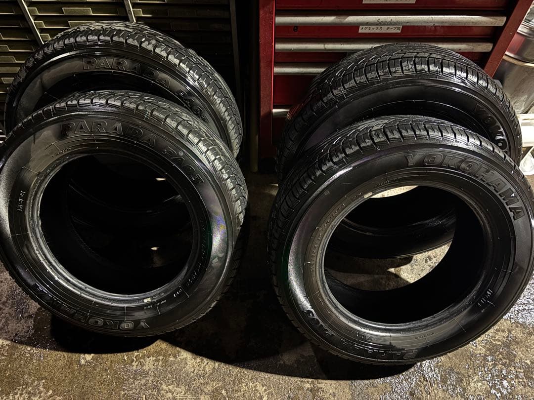 YOKOHAMA PARADA PA03 215/65R16C タイヤ4本セット