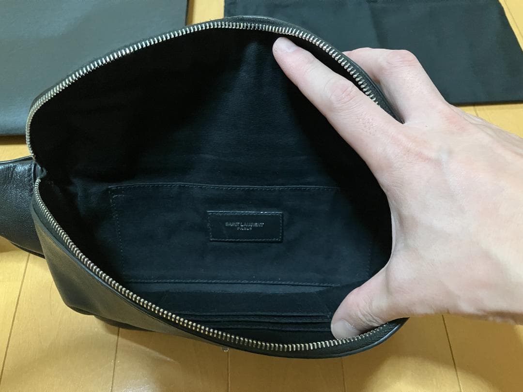 SAINT LAURENT サンローラン モノグラム クロスボディバッグ