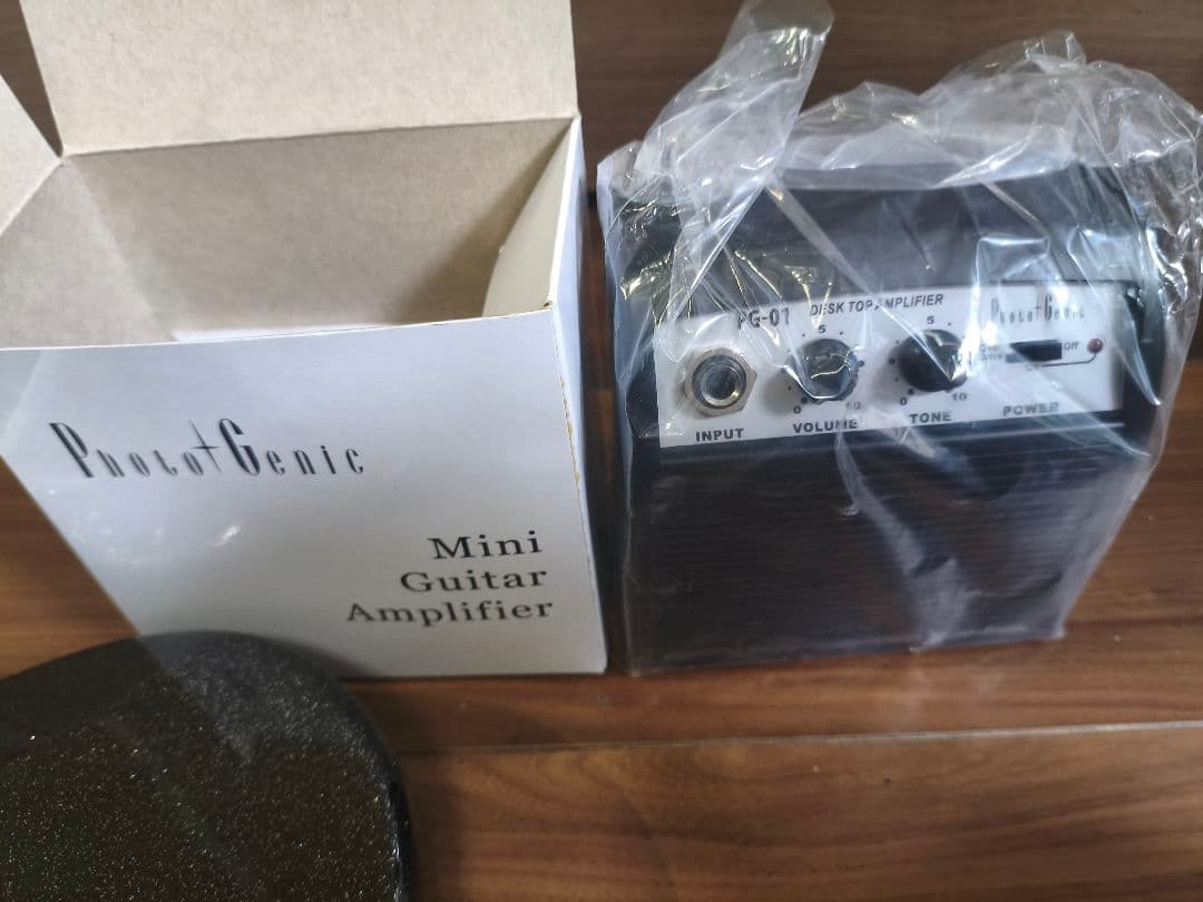 美品　フォトジェニック MST-120S ミニエレキギター