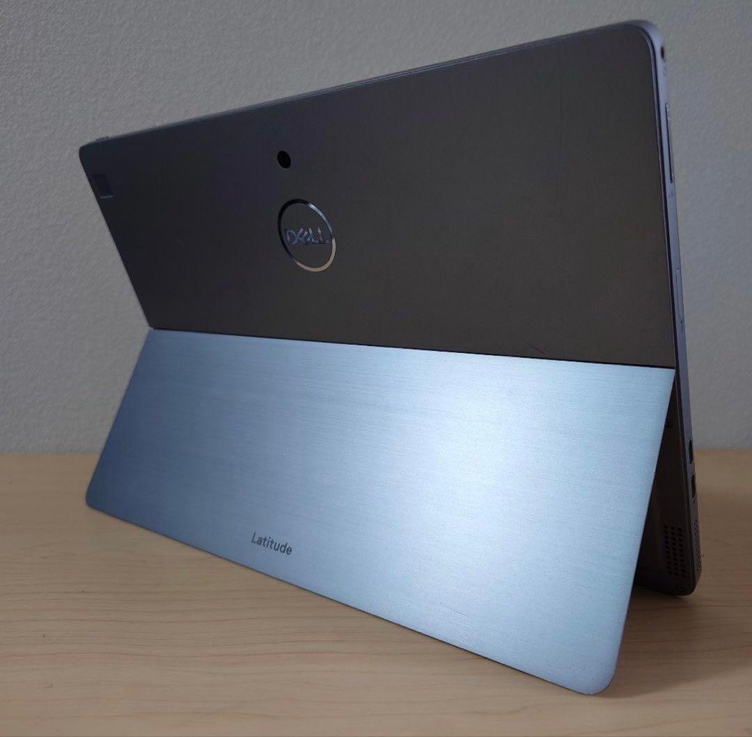 Latitude 7200／Surface Pro6 同等／i7×16GB