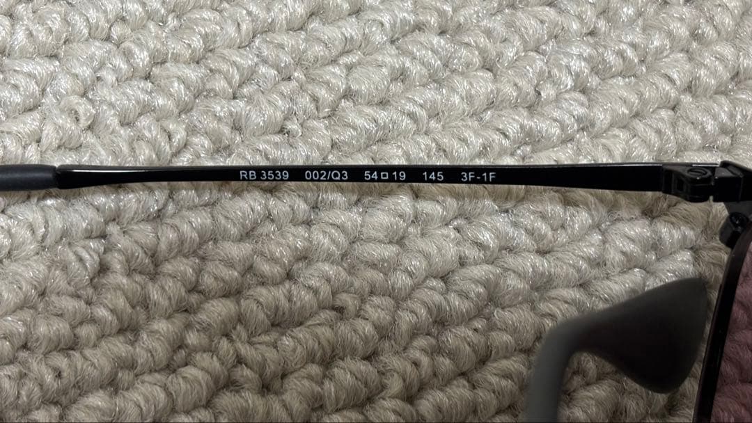Ray-Ban RB 3539 ブラックフレーム ピンクレンズ