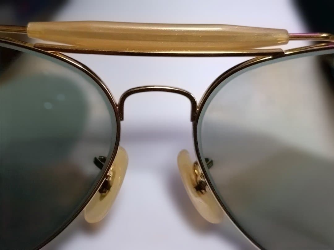 Ray-Ban Aviator サングラス 52mm ゴールド