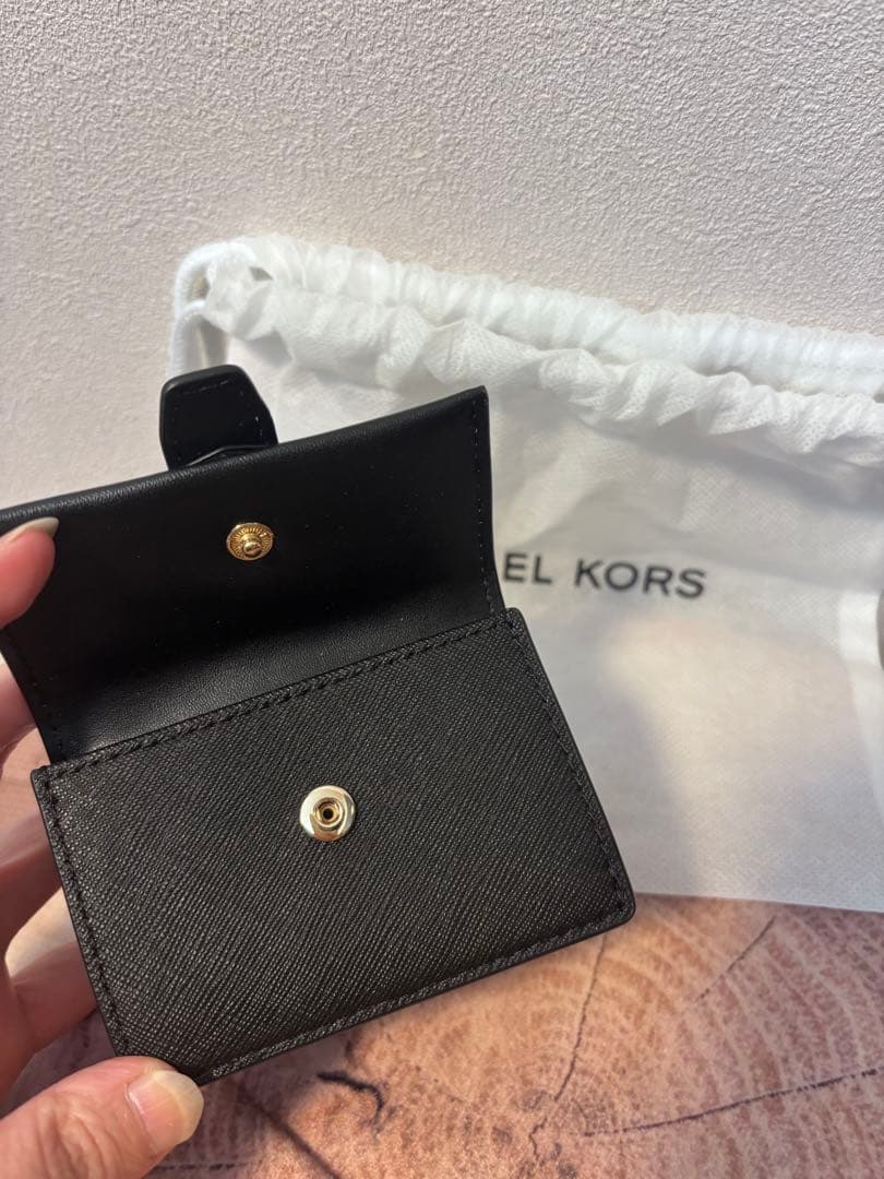 MICHAEL KORS 三つ折り財布　ブラック