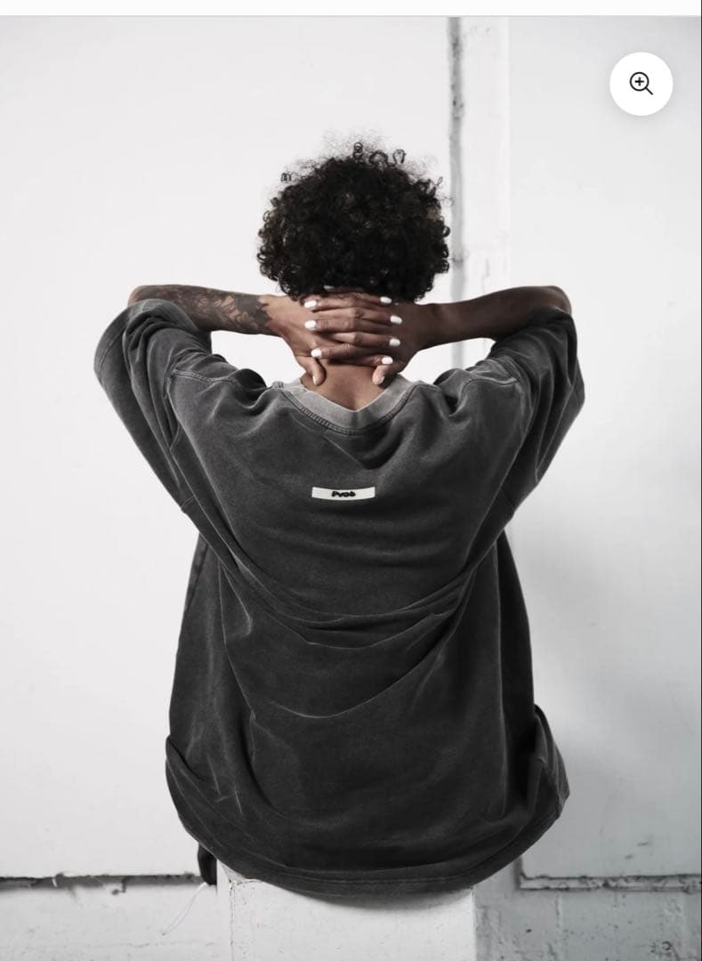 トップス Pvot Solitude Over Sized T-shirts