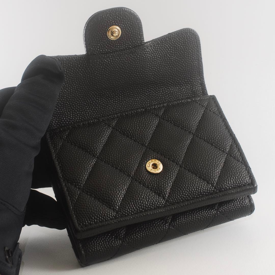 シャネル＊CHANEL＊キャビアスキン＊マトラッセ＊三つ折り財布＊ブラック＊ココ