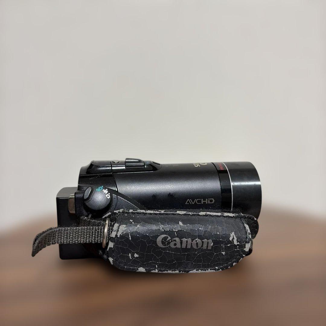 【ビデオカメラ】 Canon iVIS HF21